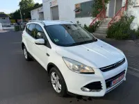 Gebraucht Ford Kuga Titanium 163 PS (119 kW) 2013 Weiß SUV