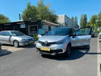 Gebraucht Renault Captur 150 PS (110 kW) 2019 Grau SUV