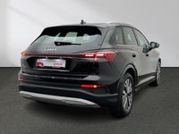 Gebraucht Audi Q4 e-tron Advanced 150 kW (204 PS) 2024 Mythosschwarz metallic SUV