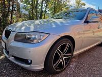 gebraucht BMW 320 d Jahr 2011