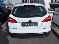 Gebraucht Ford Focus 182 PS (133 kW) 2016 Weiß Kombi