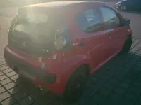 Second-hand Citroën C1 68 CP (50 kW) 2011 Roșu Hatchback