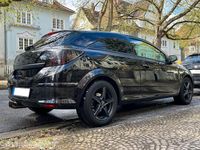 Gebraucht Opel Astra 90 PS (66 kW) 2009 Schwarz Limousine