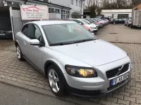 Gebraucht Volvo C30 Drive Kinetic 109 PS (80 kW) 2009 Silver metallic / metallic (metallic) Kleinwagen