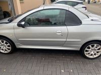 gebraucht Peugeot 206 CC Baujahr 2005