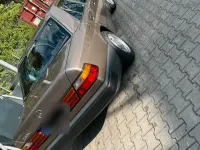 Brugt Mercedes E200 118 HK (86 kW) 1989 Brun Sedan