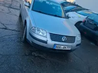 Second-hand VW Passat 102 CP (75 kW) 2000 Argintiu Berlinǎ
