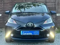 Gebraucht Toyota Aygo X-play 69 PS (50 kW) 2016 Blau Kleinwagen