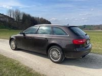 Gebraucht Audi A4 Ambiente 143 PS (105 kW) 2013 Braun Kombi