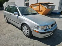 Second-hand Volvo V40 122 CP (89 kW) 2003 Argintiu Break