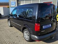 Gebraucht VW Caddy Trendline 125 PS (91 kW) 2018 Deep black perleffekt Van / Kleinbus