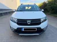 Gebraucht Dacia Sandero Stepway 90 PS (66 kW) 2016 Weiß Limousine