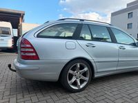 Gebraucht Mercedes C200 2005 Grau Kombi