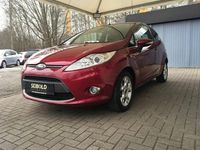 Gebraucht Ford Fiesta Titanium 104 PS (76 kW) 2012 Violett Kleinwagen
