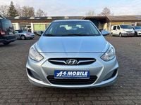 Gebraucht Hyundai Accent 97 PS (71 kW) 2012 Grau Limousine