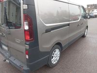 Gebraucht Renault Trafic 145 PS (106 kW) 2017 Beige Van / Kleinbus