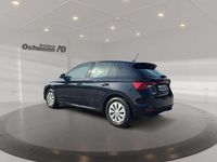 Gebraucht Skoda Fabia Active 95 PS (69 kW) 2022 Schwarzmagic perleffekt Kleinwagen