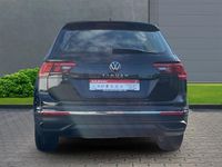Gebraucht VW Tiguan Active 150 PS (110 kW) 2022 Schwarz SUV