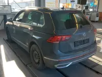 Gebraucht VW Tiguan Elegance 150 PS (110 kW) 2022 Grau SUV