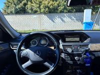 Gebraucht Mercedes E250 Elegance 204 PS (150 kW) 2010 Limousine