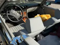 Gebraucht Mercedes 560 231 PS (169 kW) 1987 Schwarz Cabrio