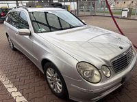 Gebraucht Mercedes E280 Avantgarde 190 PS (139 kW) 2005 Silber Kombi