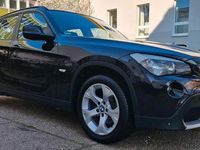 Gebraucht BMW X1 122 PS (89 kW) 2010 Schwarz SUV
