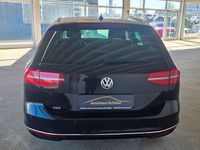 Gebraucht VW Passat Highline 150 PS (110 kW) 2015 Schwarz Kombi