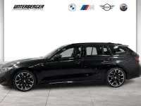Gebraucht BMW 330 Comfort Edition 286 PS (210 kW) 2026 Saphirschwarz Kombi
