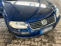 Gebraucht VW Passat 130 PS (95 kW) 2001 Blau Kombi