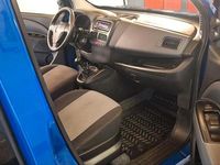 Gebraucht Fiat Doblò 105 PS (77 kW) 2011 Blau Van / Kleinbus
