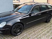 Gebraucht Mercedes E320 Avantgarde 224 PS (164 kW) 2006 Schwarz Kombi