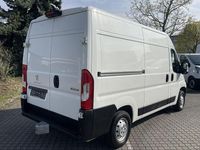 Gebraucht Peugeot Boxer 131 PS (96 kW) 2019 Weiß Van
