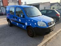 Gebraucht Fiat Doblò 92 PS (67 kW) 2010 Blau Van / Kleinbus