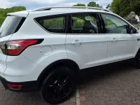 Gebraucht Ford Kuga Titanium 150 PS (110 kW) 2019 Weiß SUV