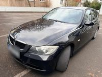 Gebraucht BMW 320 150 PS (110 kW) 2007 Schwarz Kombi