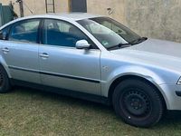 Gebraucht VW Passat 101 PS (74 kW) 2001 Silber Limousine