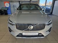 Gebraucht Volvo XC60 Plus 398 PS (292 kW) 2022 Silver dawn SUV