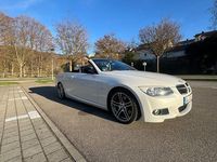 Gebraucht BMW 325 Cabriolet M Sport 204 PS (150 kW) 2011 Weiß Cabrio