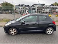Gebraucht Peugeot 207 90 PS (66 kW) 2009 Schwarz Kleinwagen