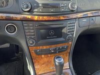 Gebraucht Mercedes E220 170 PS (125 kW) 2009 Grau Kombi