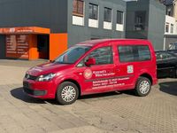 Gebraucht VW Caddy Trendline 86 PS (63 kW) 2013 Rot Van / Kleinbus