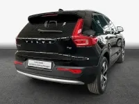 Gebraucht Volvo XC40 Core 129 PS (94 kW) 2023 Schwarz SUV