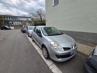 Gebraucht Renault Clio II 75 PS (55 kW) 2006 Silber Limousine