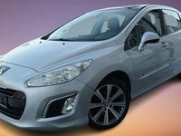 Gebraucht Peugeot 308 Style 120 PS (88 kW) 2013 Silber Limousine