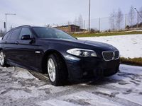 Gebraucht BMW 530 Sport Line 258 PS (189 kW) 2013 Schwarz metallic Kombi
