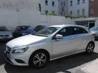 Gebraucht Mercedes A180 122 PS (89 kW) 2012 Silber Limousine