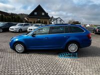 gebraucht Skoda Octavia Combi Elegance SHZ/PANO/PDC/BIXENON