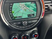 Gebraucht Mini Cooper Classic 136 PS (100 kW) 2020 Schwarz Kleinwagen