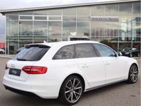 gebraucht Audi A4 2.0 TDI S-LINE/NAVI/STANDHEIZUNG/XENON/LED